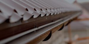 How to Achieve Clog-Free Gutters